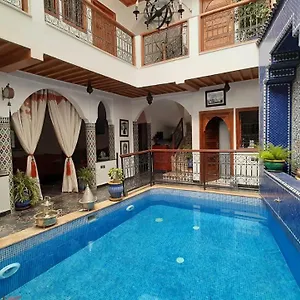 Riad La Porte Des 5 Jardins Marraquexe